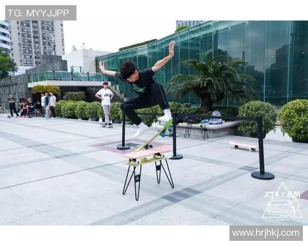 滑板文化的碰撞与融合：深入解析杭州滑板队的战术与精神MBA