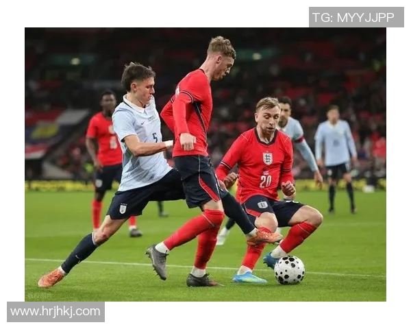 英格兰与荷兰友谊赛精彩回顾双方球员表现引人瞩目