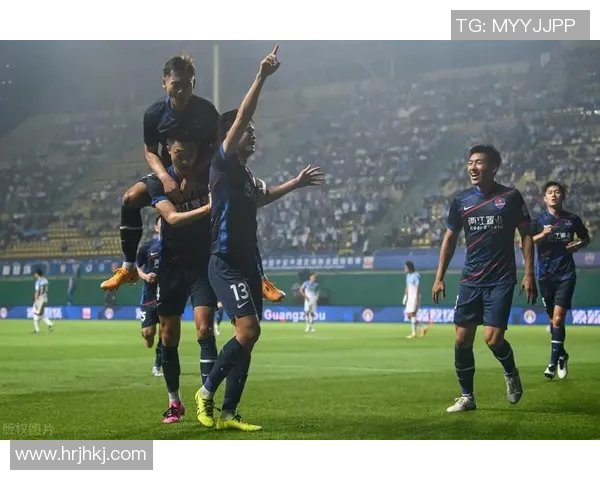 赛后分析：重庆与广州网球队的战术灵活性与应变能力对比