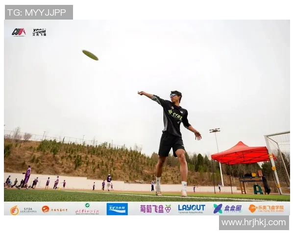 广州飞盘队逆袭之旅：攀岩联赛中的奋斗与荣耀